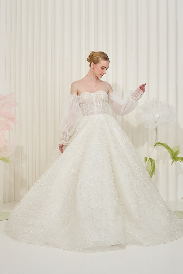 Willow Glitters Puffy Sleeve White Ballgown