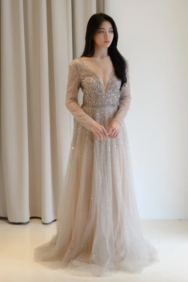 Elnora Embroidery Long Sleeve Gown