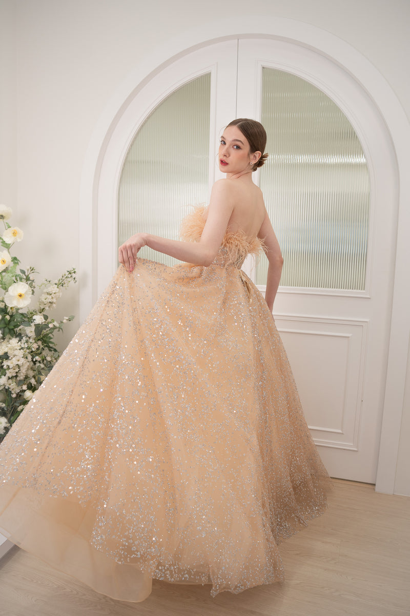 gold fluffy dress Gold Puffy Quinceanera Dresses Ball Gown Off The Shoulder Sequins Sparkle Pearls