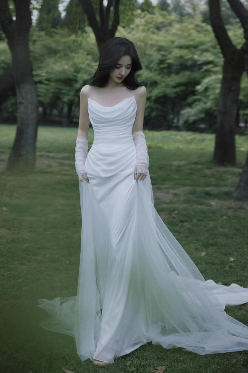 CS Noir Tulle White Gown
