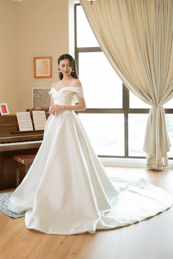 MP Galene Satin Gown
