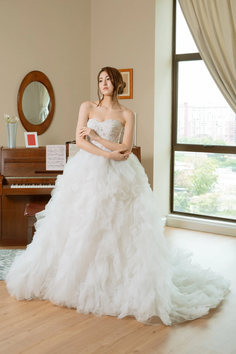 Olivien White Bridal Gown