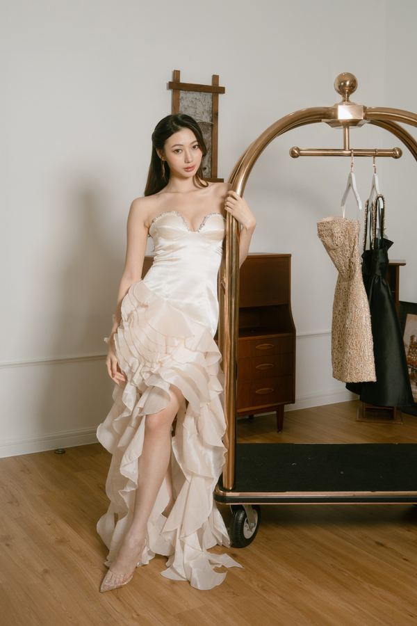 VD Mael Urusula Champagne Gown