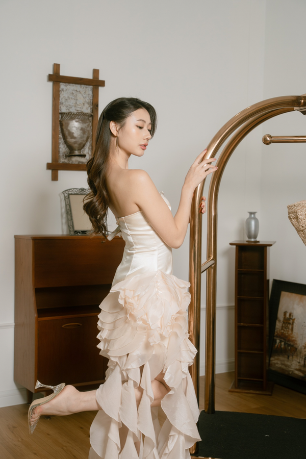 VD Mael Urusula Champagne Gown