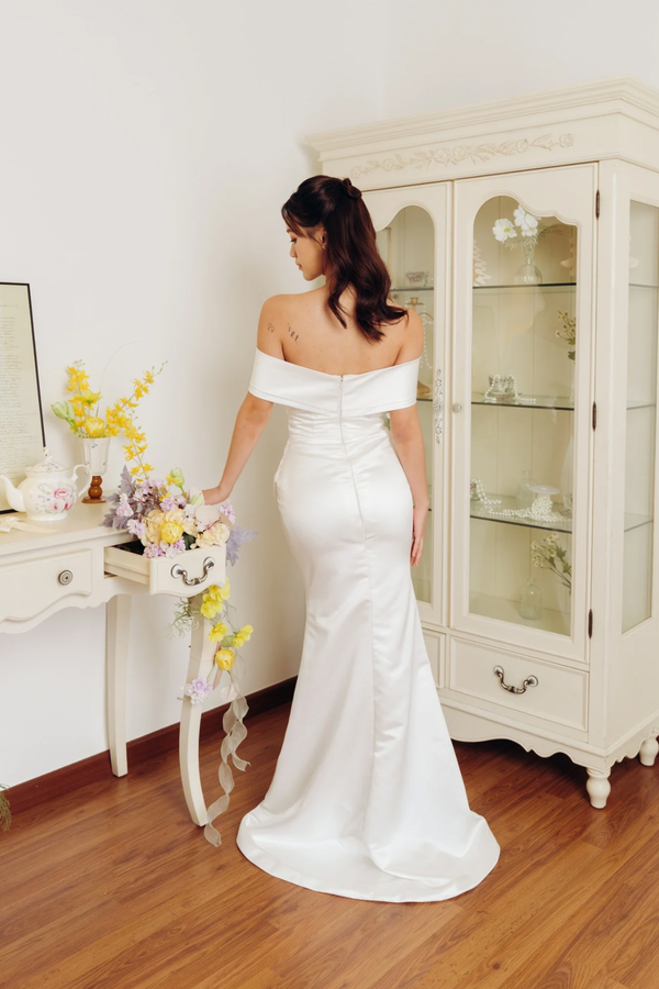 Leah Silk Off Shoulder Ivory Gown