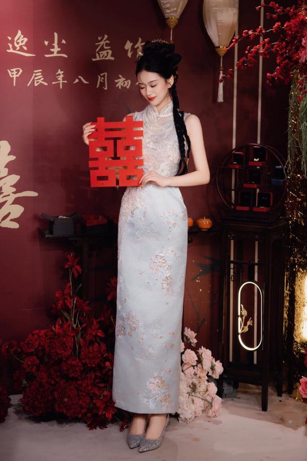 Gu Xiu Oriental Blue Cheongsam