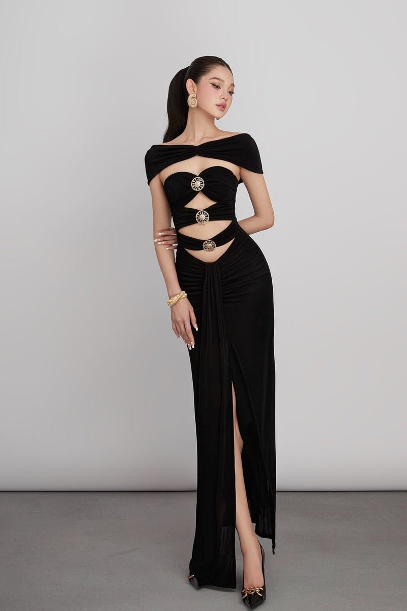 VD M Navara Black Gown