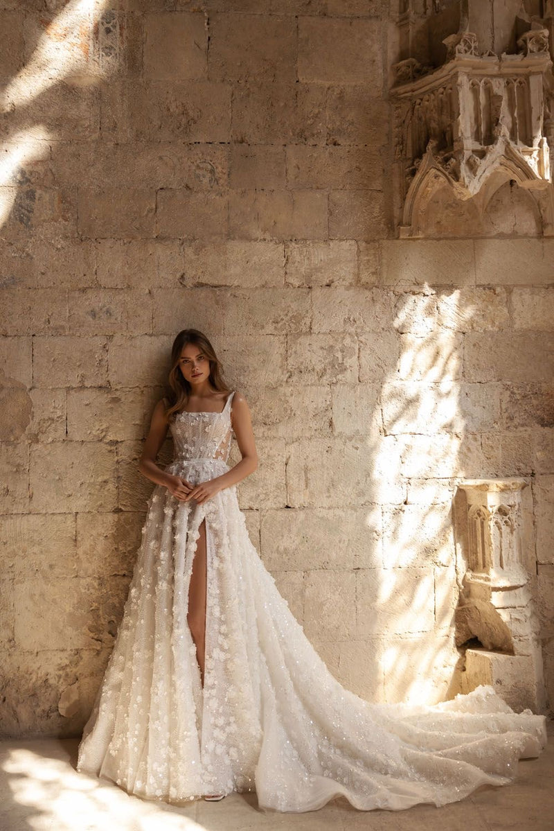 Eva Lendel Afida Gown