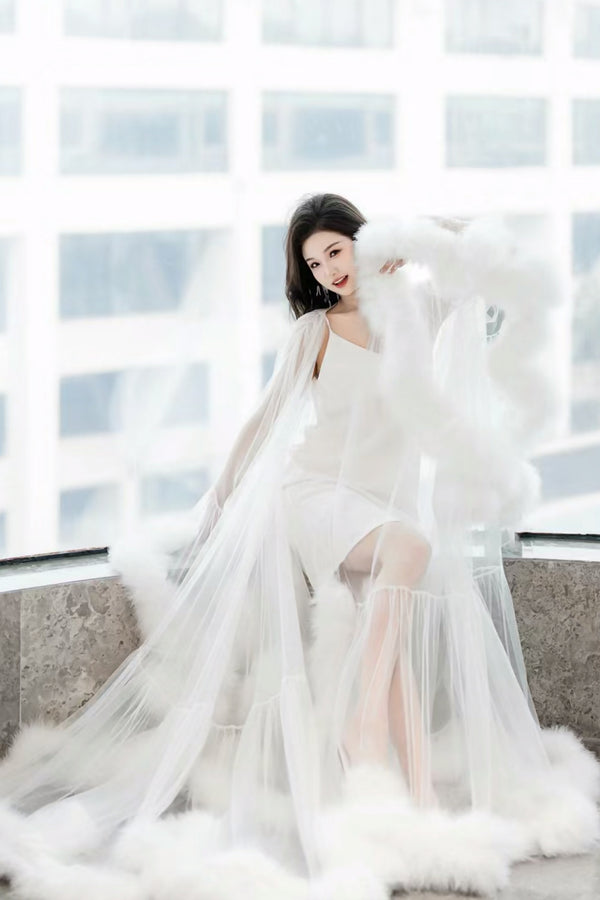 SC Feather White Wedding Robe (only indoor photoshoot)