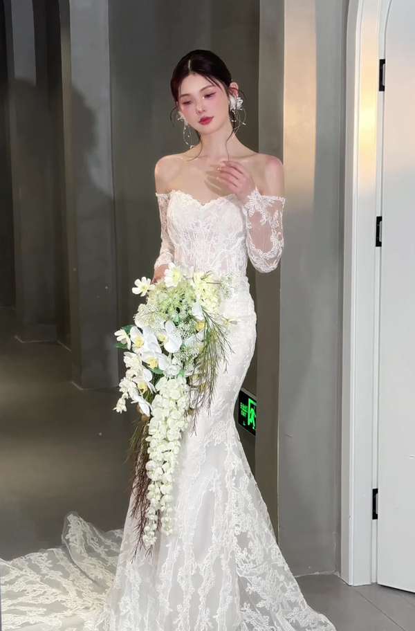 X Adalia Lacey White Mermaid Gown