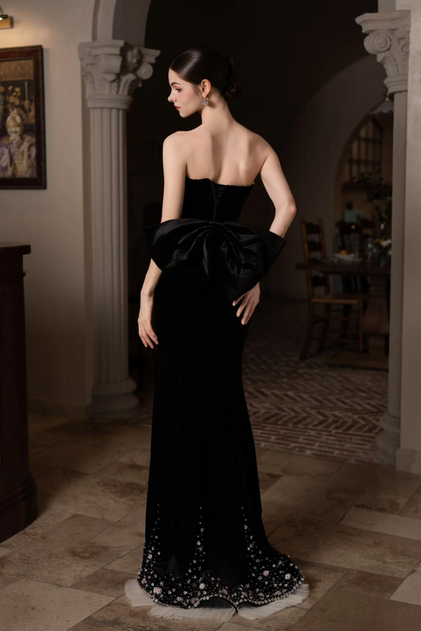 XJ Tillie Black Velvet Mermaid Gown