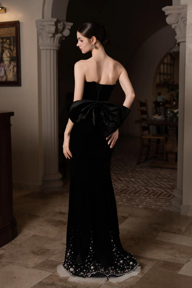 XJ Tillie Black Velvet Mermaid Gown