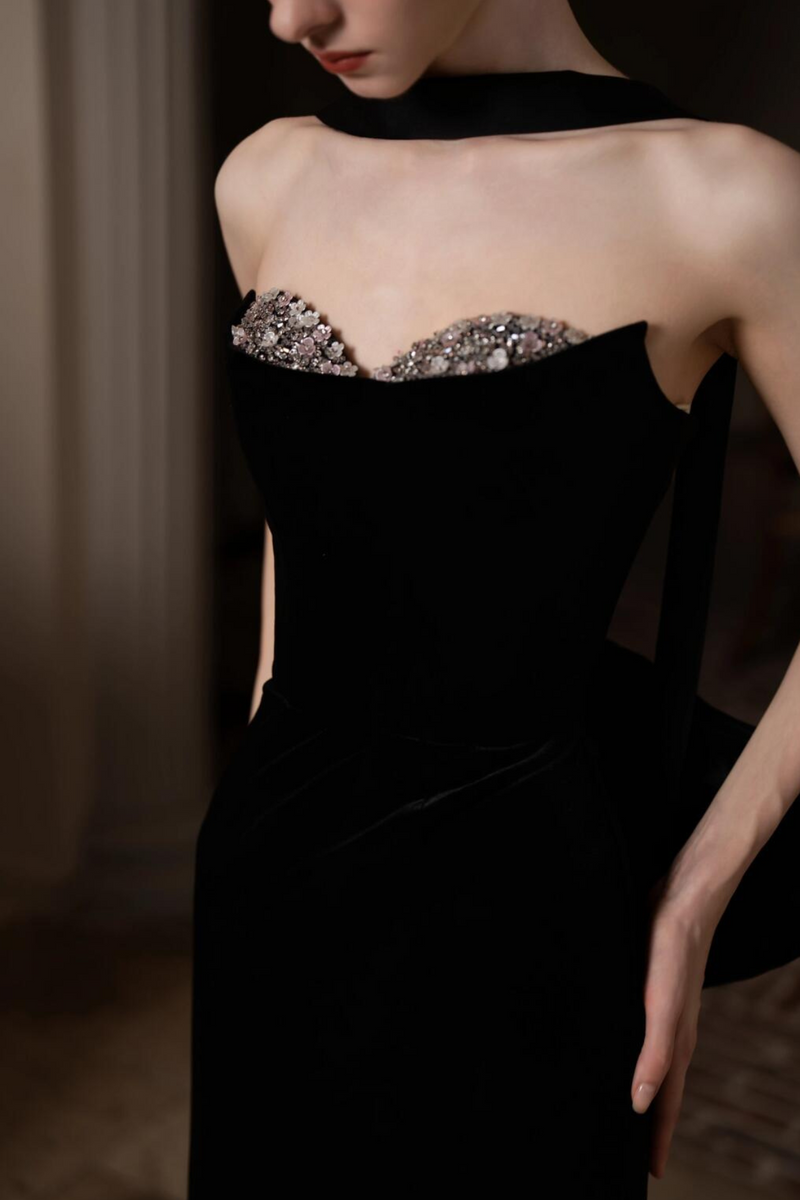 XJ Tillie Black Velvet Mermaid Gown