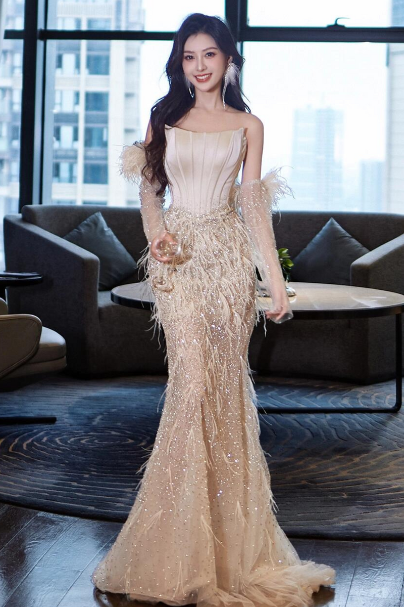 RM Catalina Feather Gown with Gloves