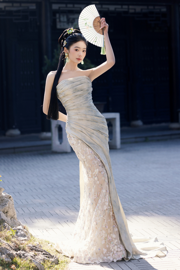 RM Empress Serenity Cheongsam