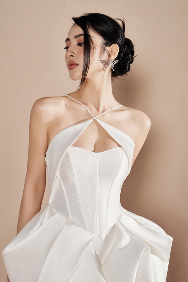 VD DZ Tanvir White Mini Gown