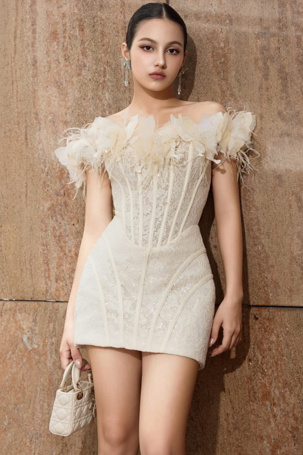 VD DZ Tristan Beige Mini Gown