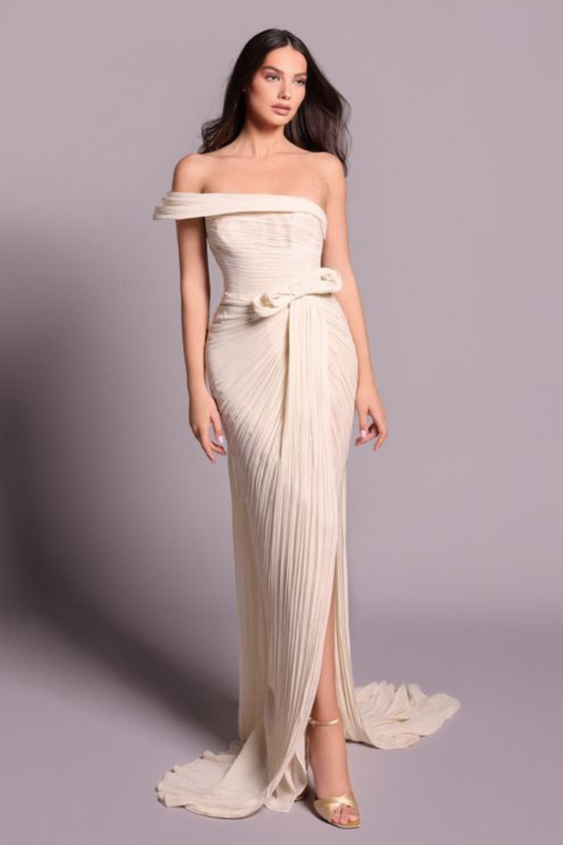 TE Alria Beige Gown