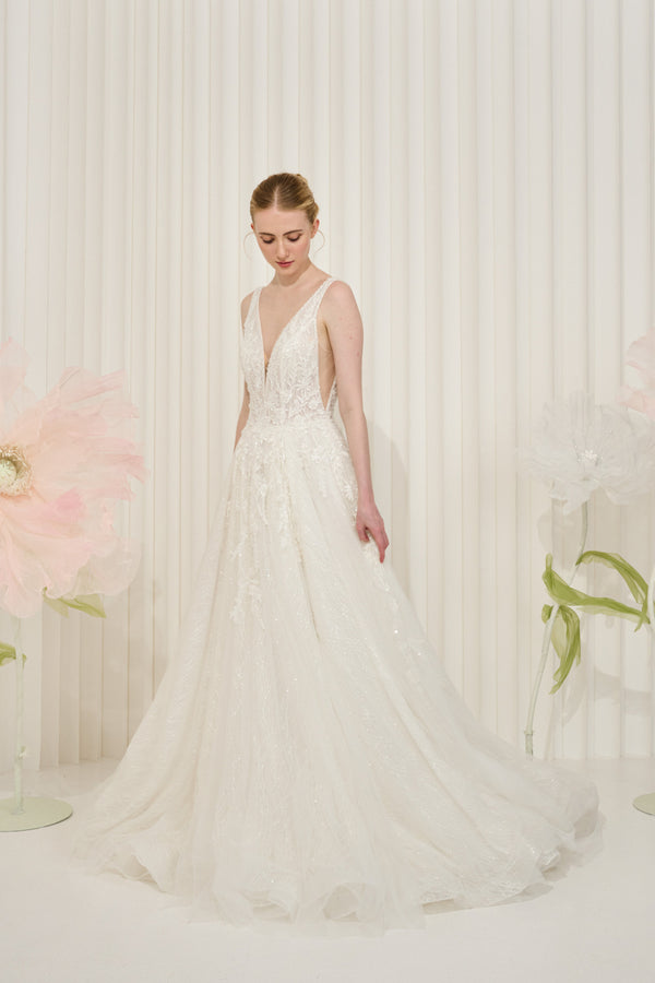 Hera Floral Lace Wedding Gown