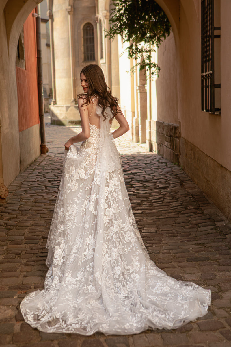 Giovanna Barbara Gown