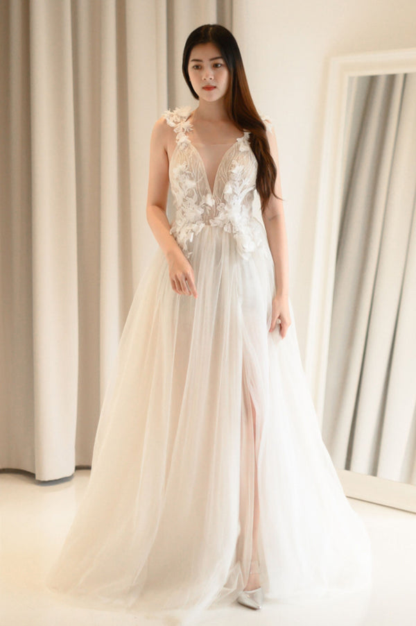 Lite Muse Bella Gown