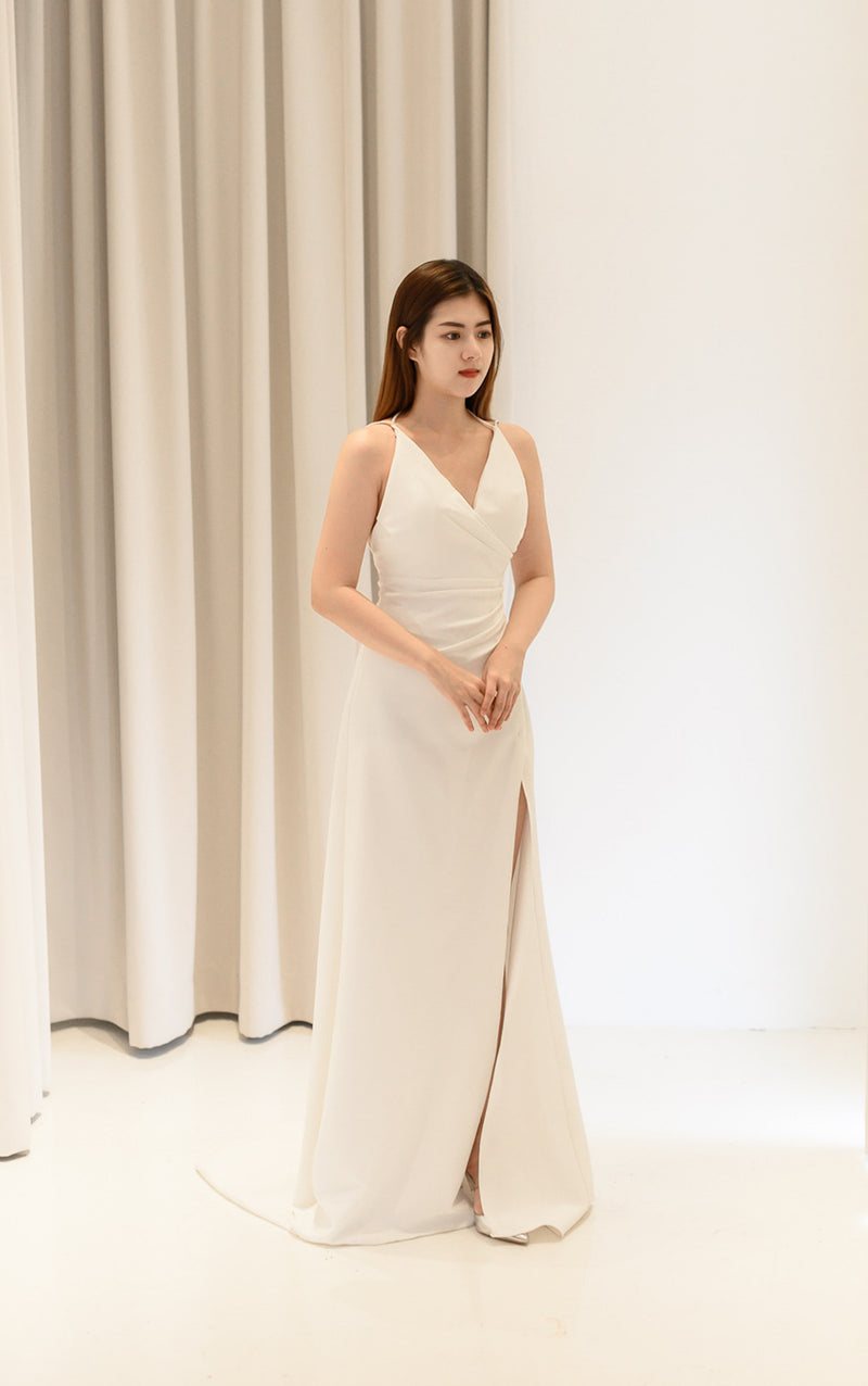 Lite Simple White Sleek Gown